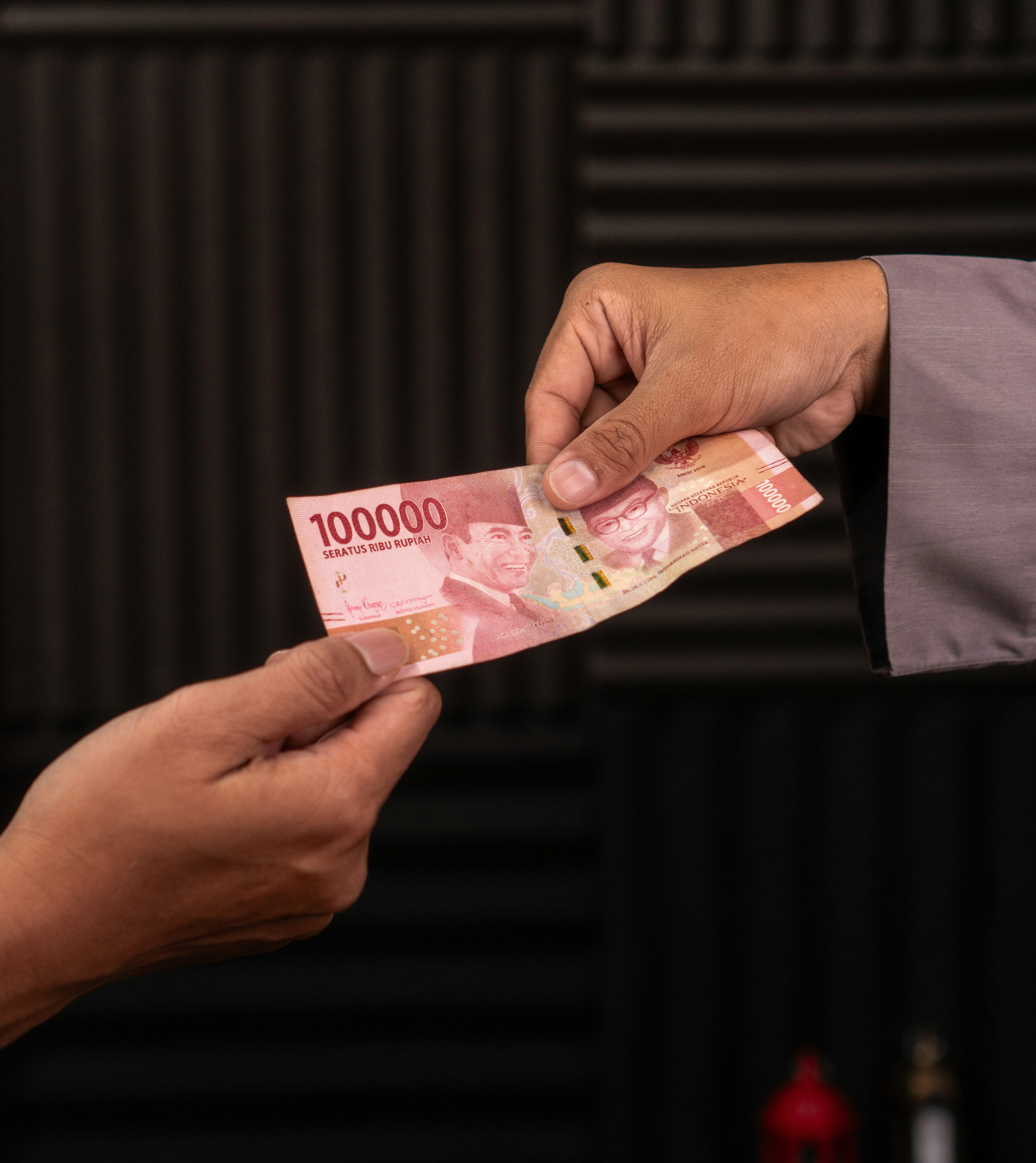 From Legal Mimicry to Algorithmic Integrity: Smart Sukuk and the Case for Embedding Sharia Compliance in Code